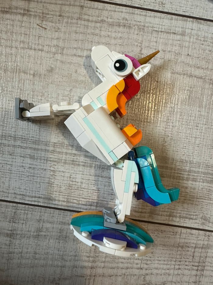Licorne Lego
