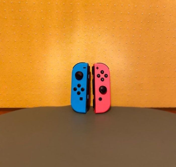 Console Nintendo Switch oled - photo numéro 4