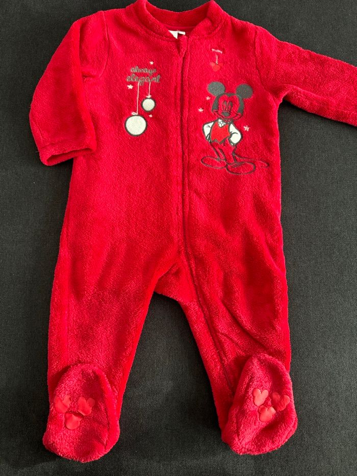 Superbe grenouillère polaire Disney 18 mois