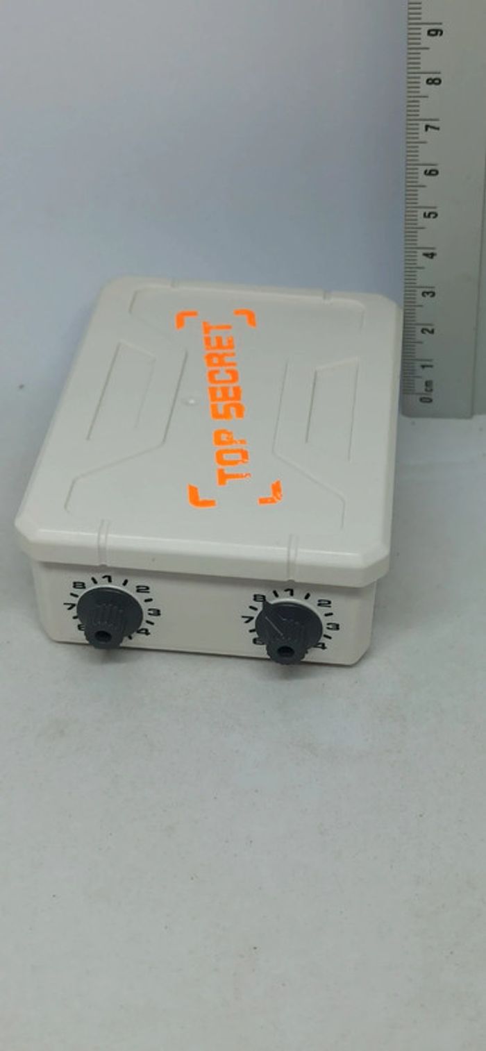 Boîte à codes top secret playmobil