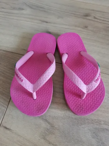 Tongs fille 25