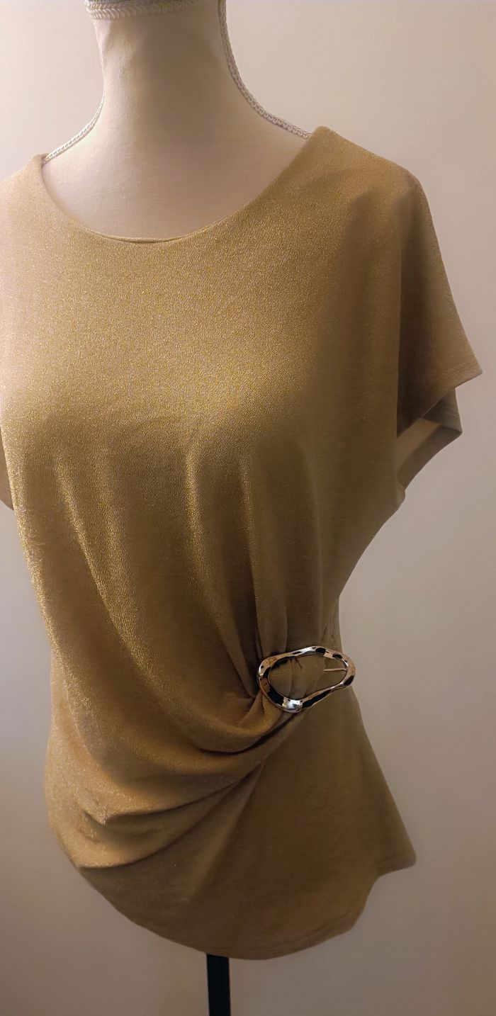 T-shirt femme taille 40/42 doré - photo numéro 2