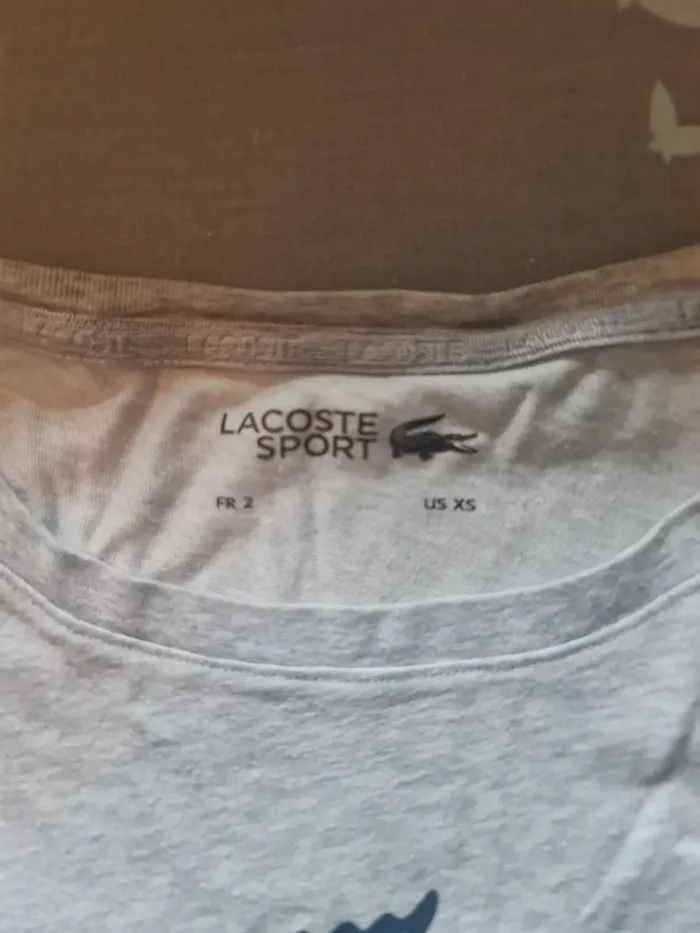 Tee-shirt Lacoste - photo numéro 3