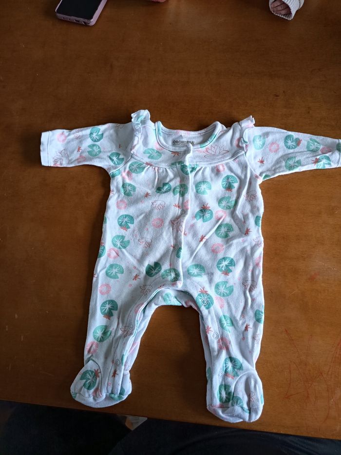 2  gigoteuse+ 5 pyjamas - photo numéro 5