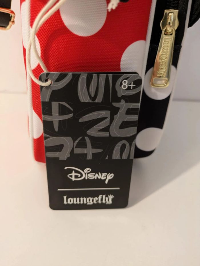 Sac à bandouliere Loungefly Minnie Rocks the dots - photo numéro 7