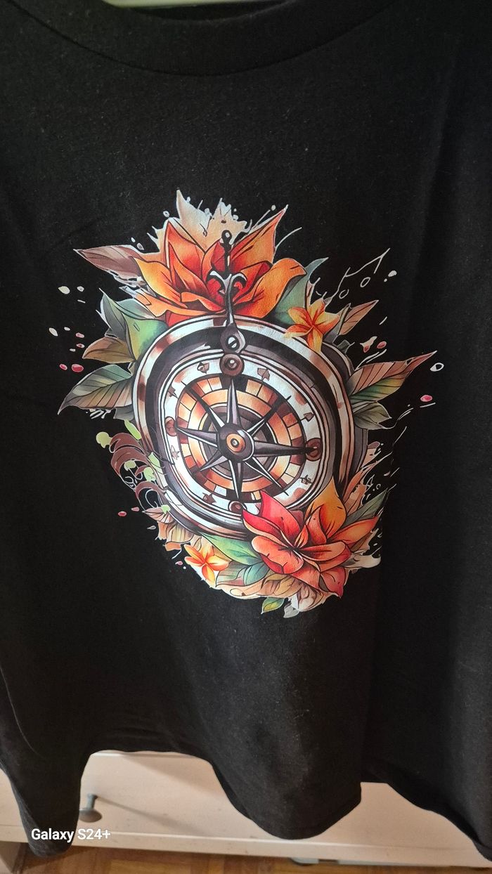 Tee-shirt - photo numéro 2