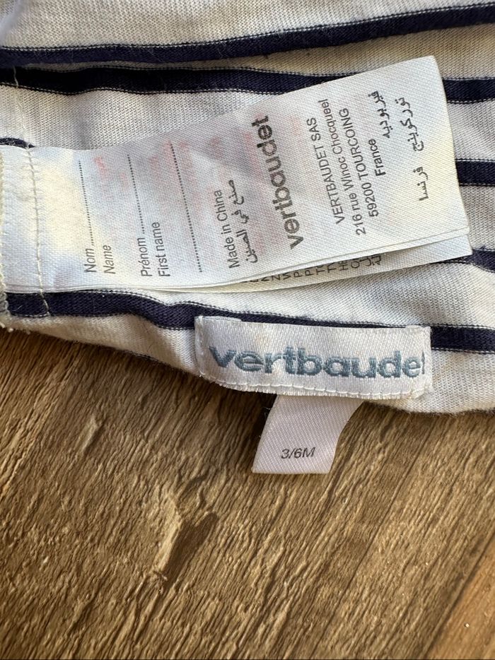 - Tour de cou Vertbaudet   - 3/6 mois - Très bon état - photo numéro 2