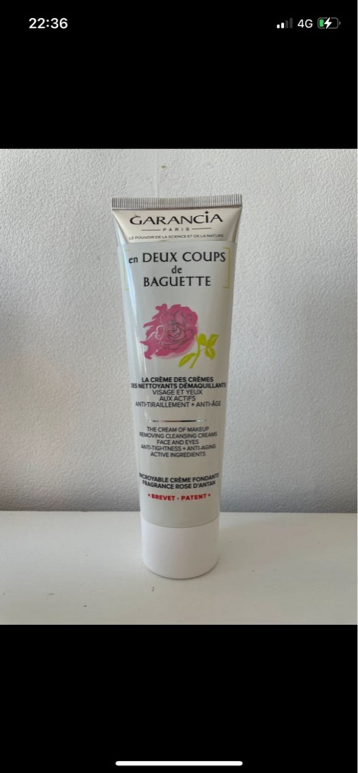 Nettoyant démaquillant