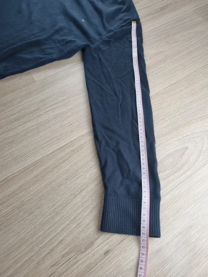 Pull a coll V bleue Cachemire Tommy Hilfiger Homme Taille M - photo numéro 4