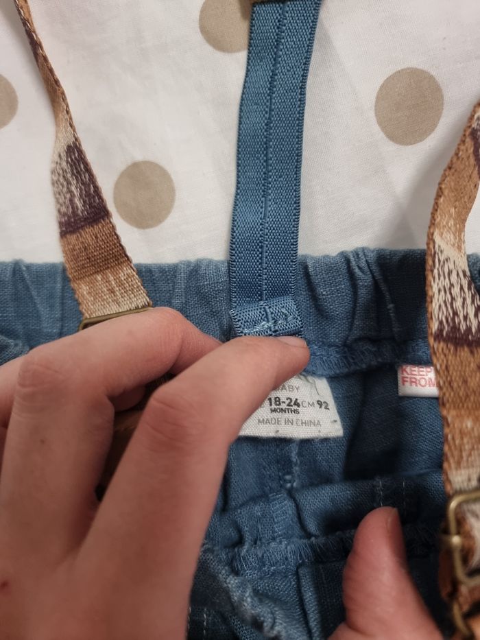 Pantalon salopette - photo numéro 3