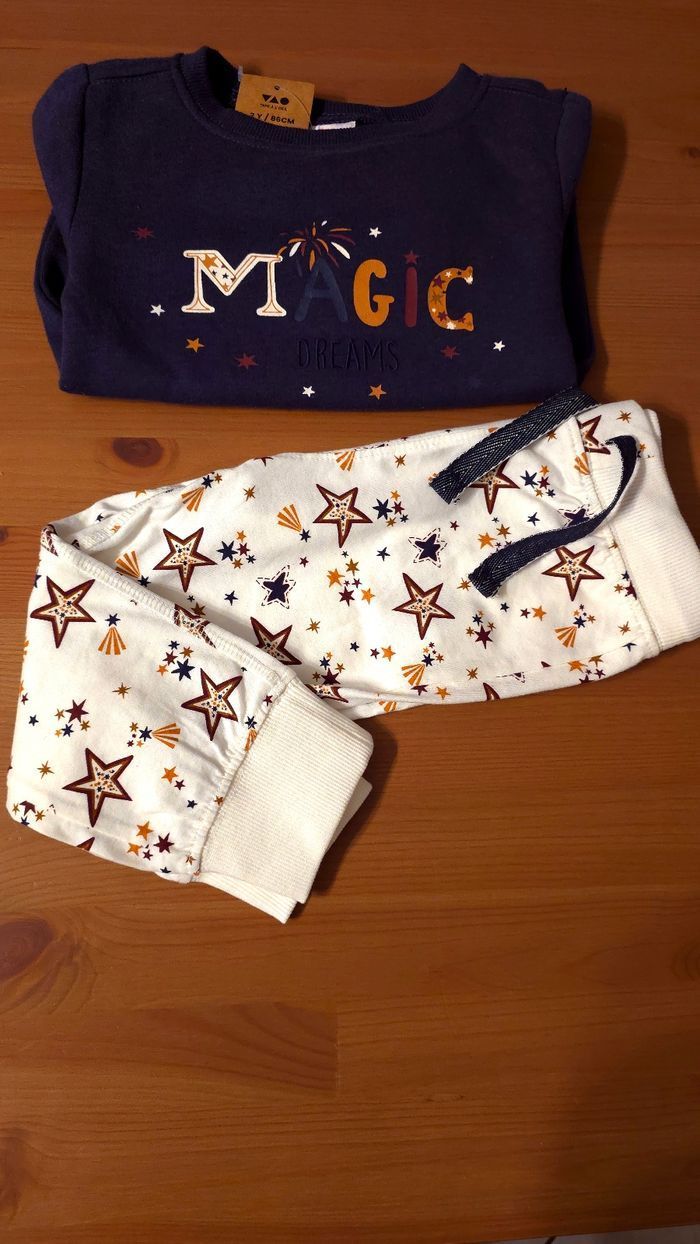 (Neuf non porté) 🏷💙🥰 superbe pyjama 2ans garçon🤩🥰💙 - photo numéro 2