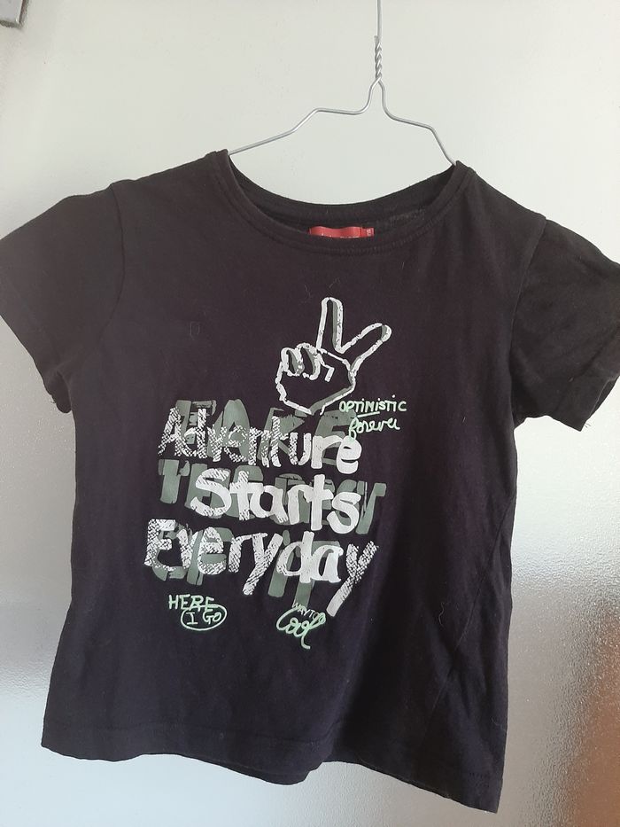 Lot de 2 tee-shirt garçon 👦 taille 6ans