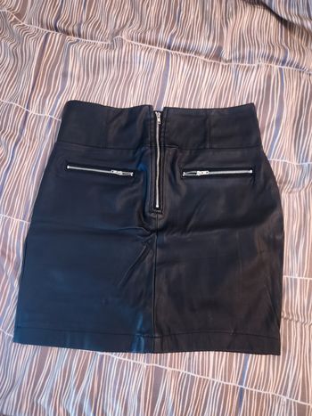 Jupe simili cuir neuve