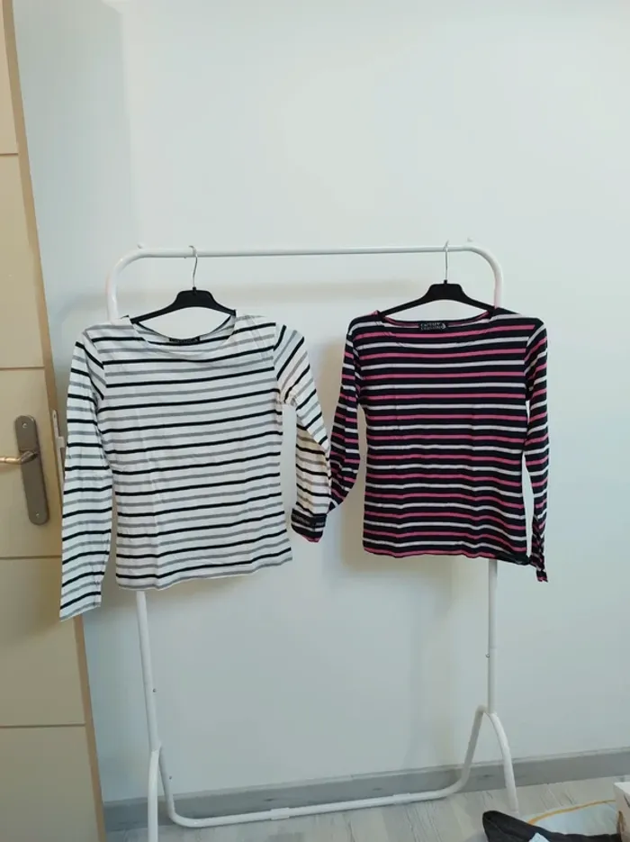 Lot de 2 t-shirt captain corsaire T38
