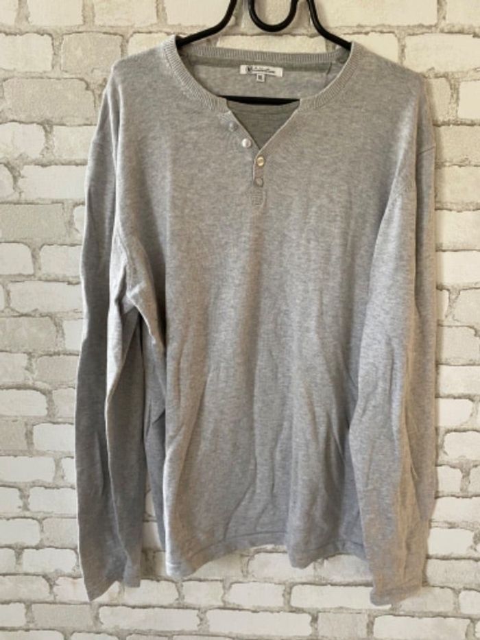 Pull Taille XL