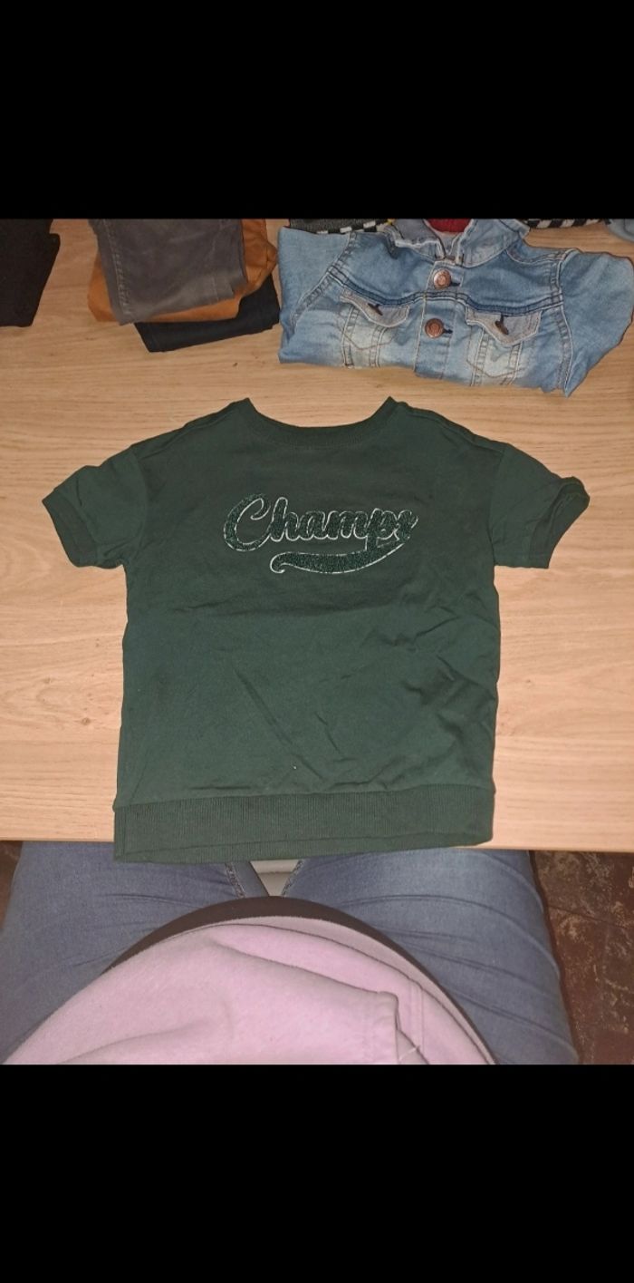Tee shirt