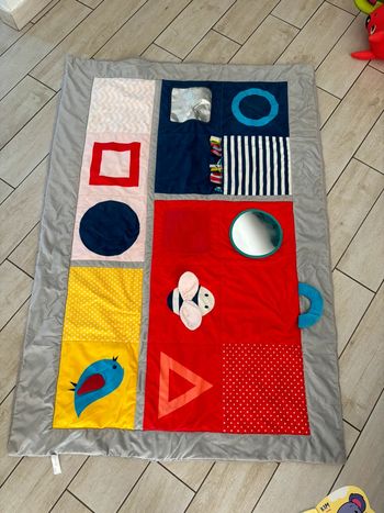 Tapis éveil bébé