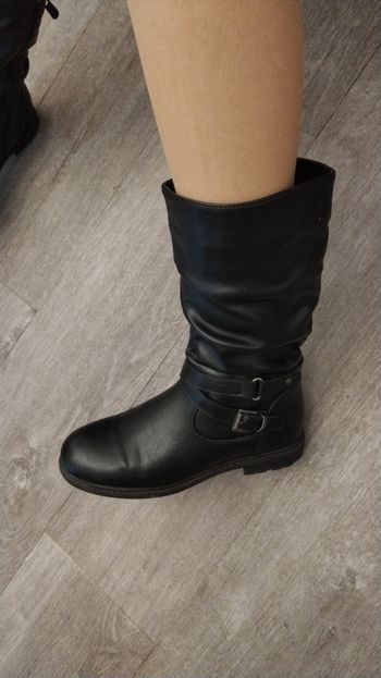 Bottes noires taille 35