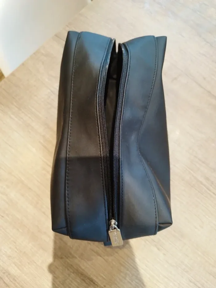 Pochette trousse de toilette maquillage - photo numéro 3
