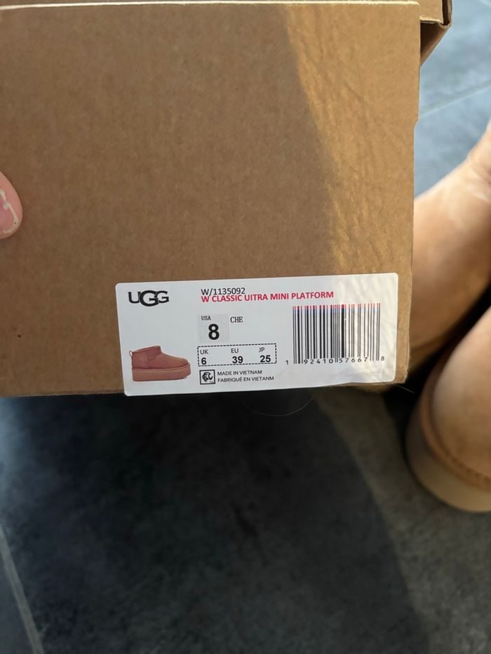 Ugg plateforme 39 - photo numéro 5