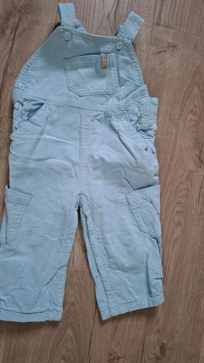 Salopette bleu ciel 9mois TBE
