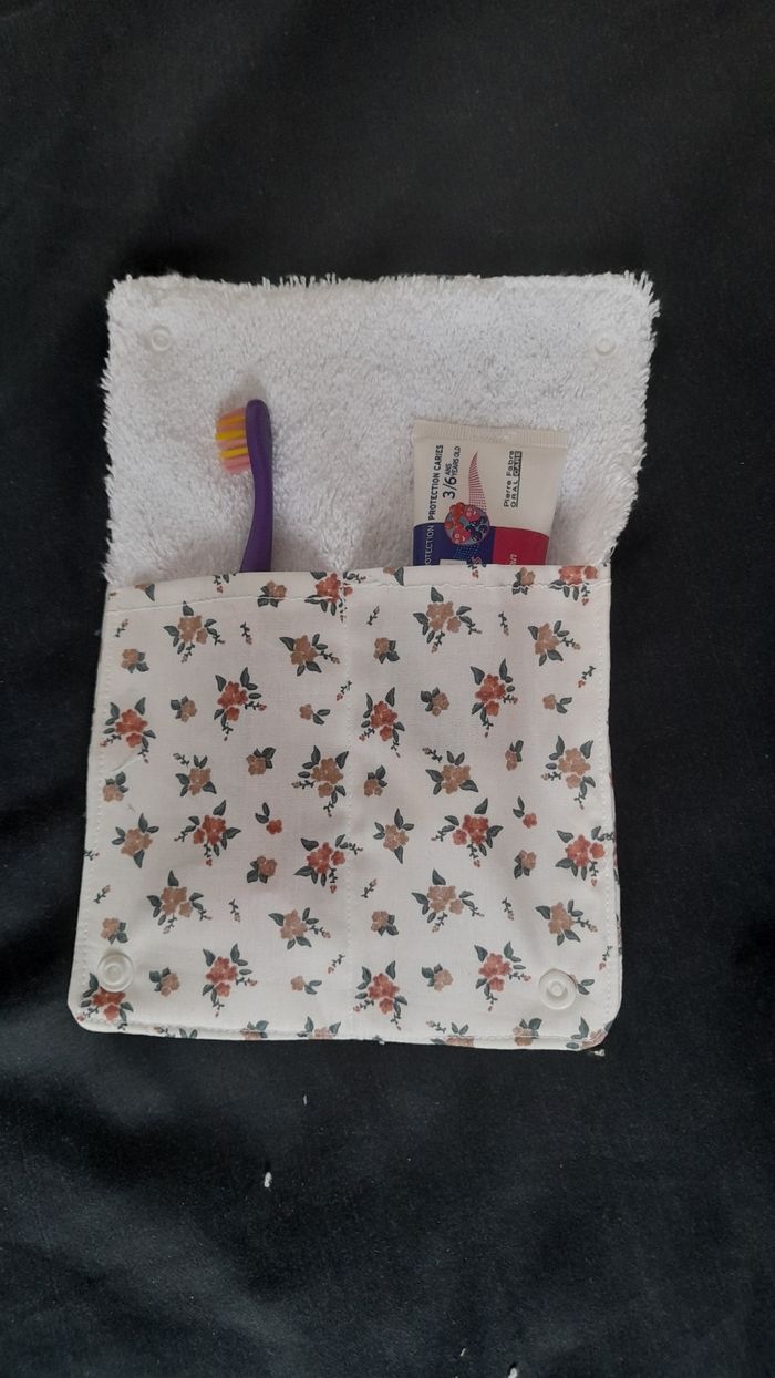 Étui brosses à dents