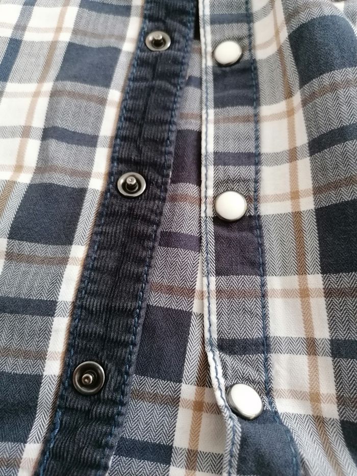 Chemise - photo numéro 4