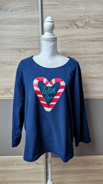 Haut de pyjama chaud.