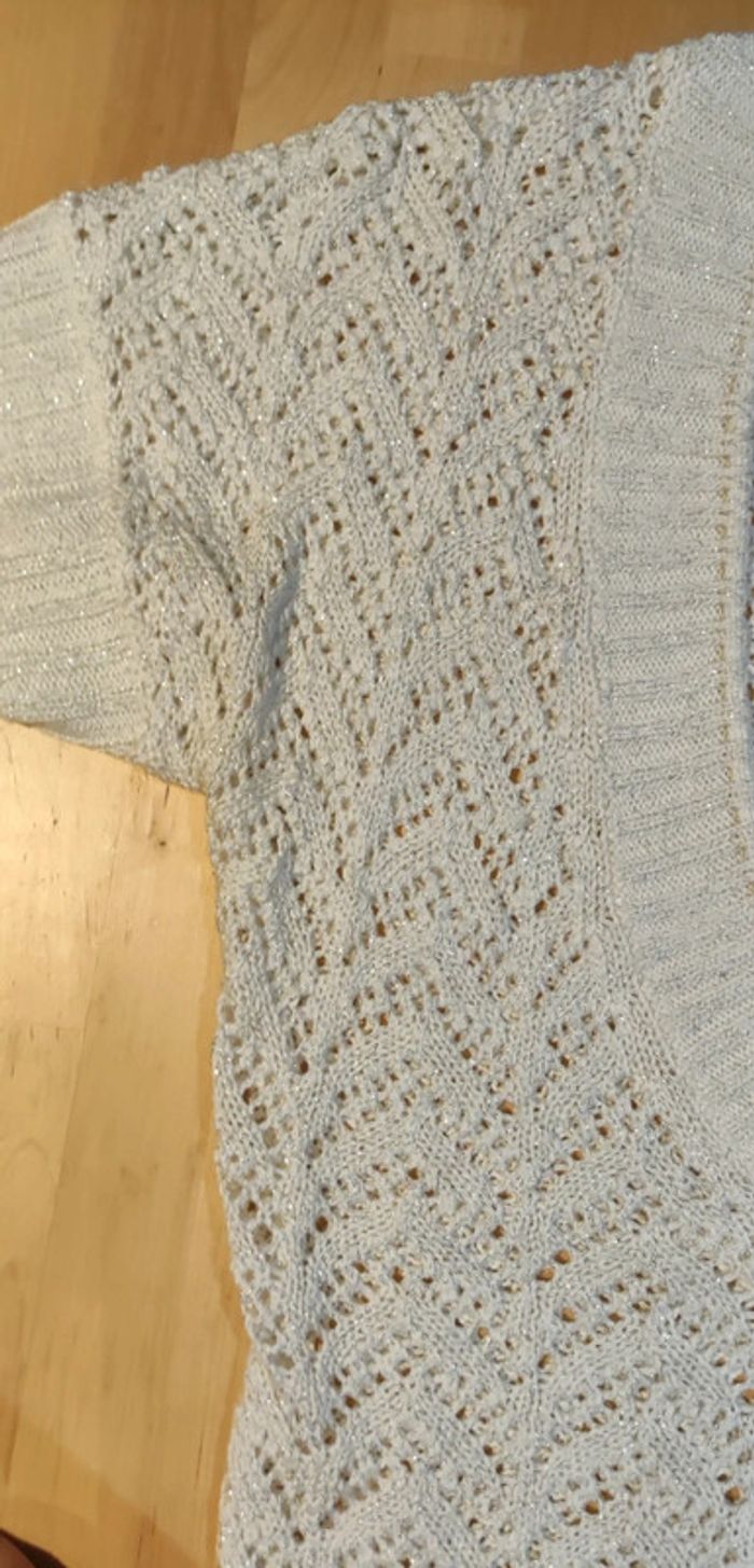 Pull long manches courtes ajouré blanc pailleté - photo numéro 3