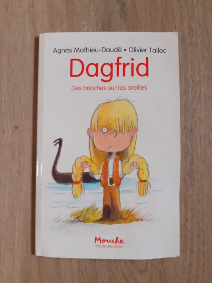 Dagfrid - Des brioches sur les oreilles