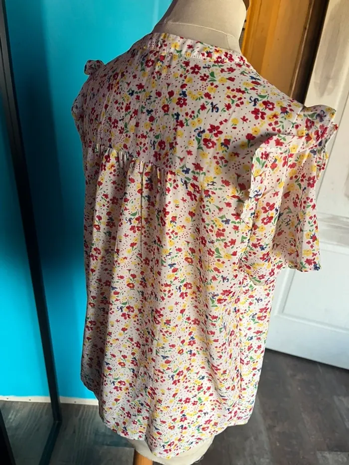 Haut fleuri kilky - photo numéro 3