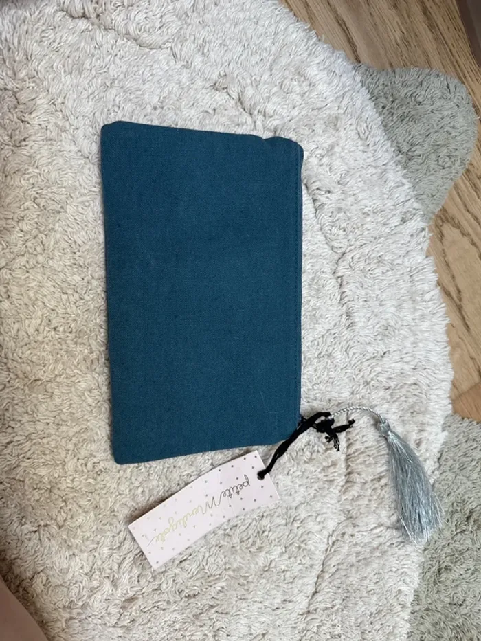 trousse neuve petite mendigote - photo numéro 2