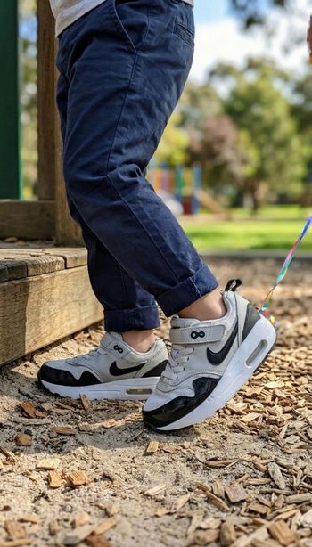 Nike Air Max 1 (TD) pour enfant, taille 27.5 très bon etat