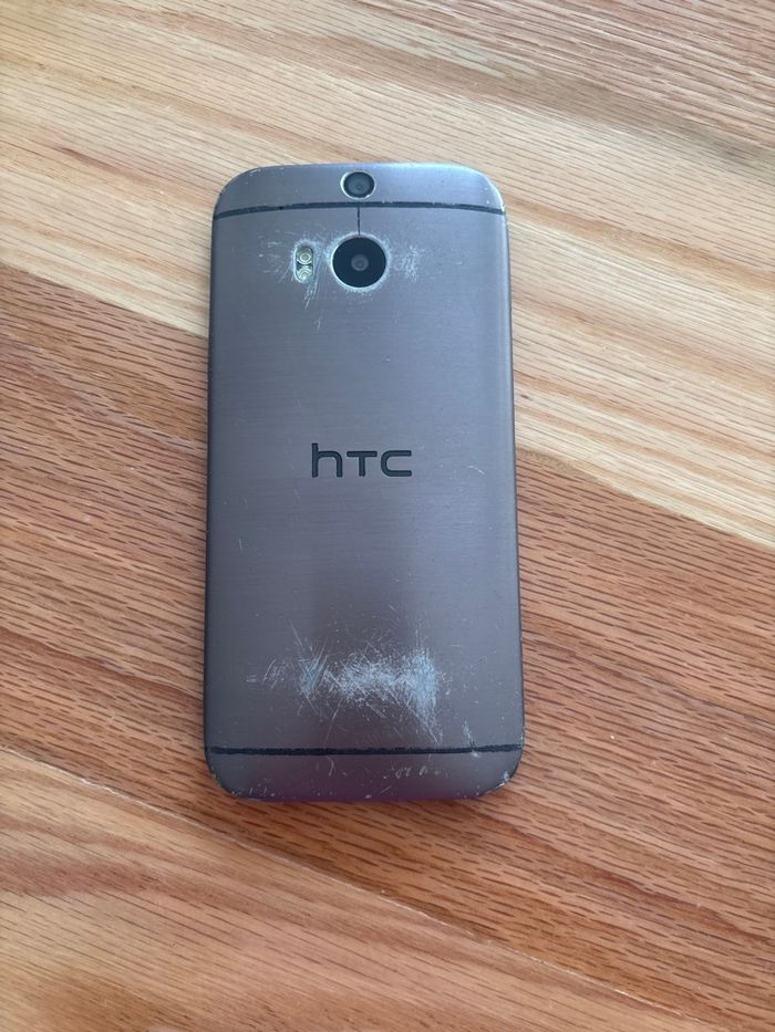 Téléphone factice - photo numéro 2