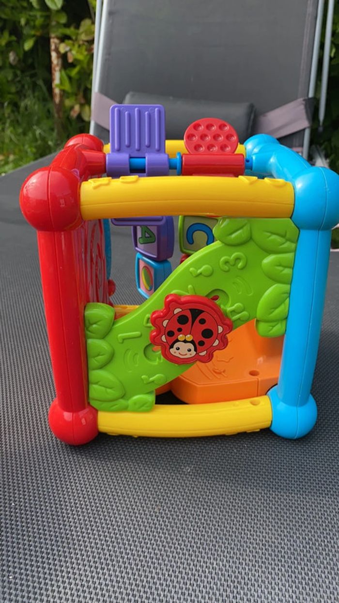 Baby cube d’éveil - photo numéro 2