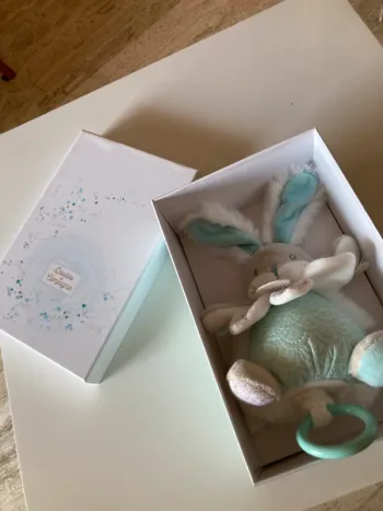 Peluche musicale, doudou et compagnie