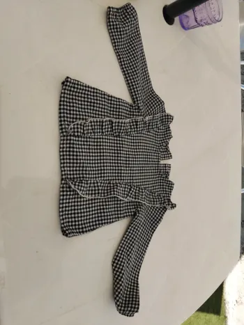 Haut à carreaux