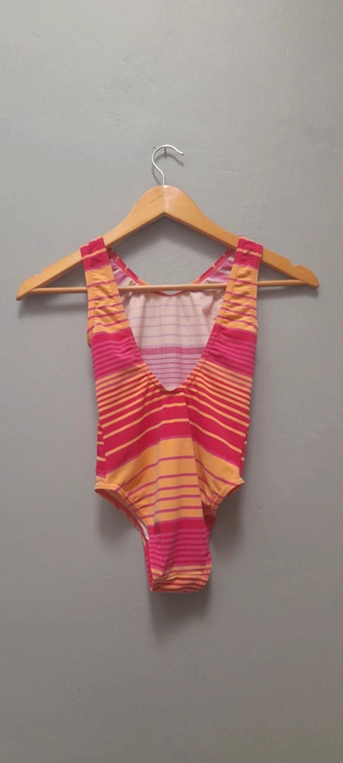 Maillot de bain une pièce - photo numéro 5