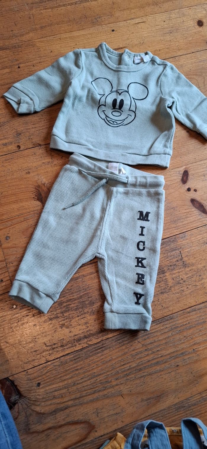 Ensemble mickey