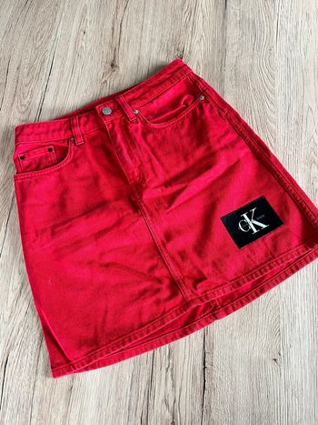 Jupe en jean rouge Calvin Klein Jean taille w26