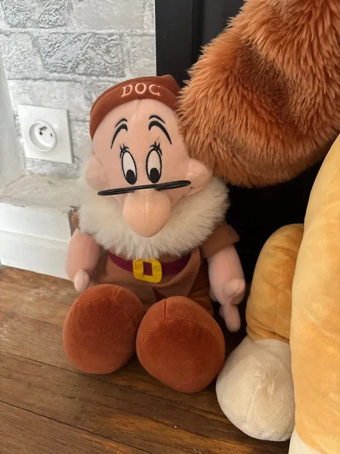Lots de peluche Disney - photo numéro 3