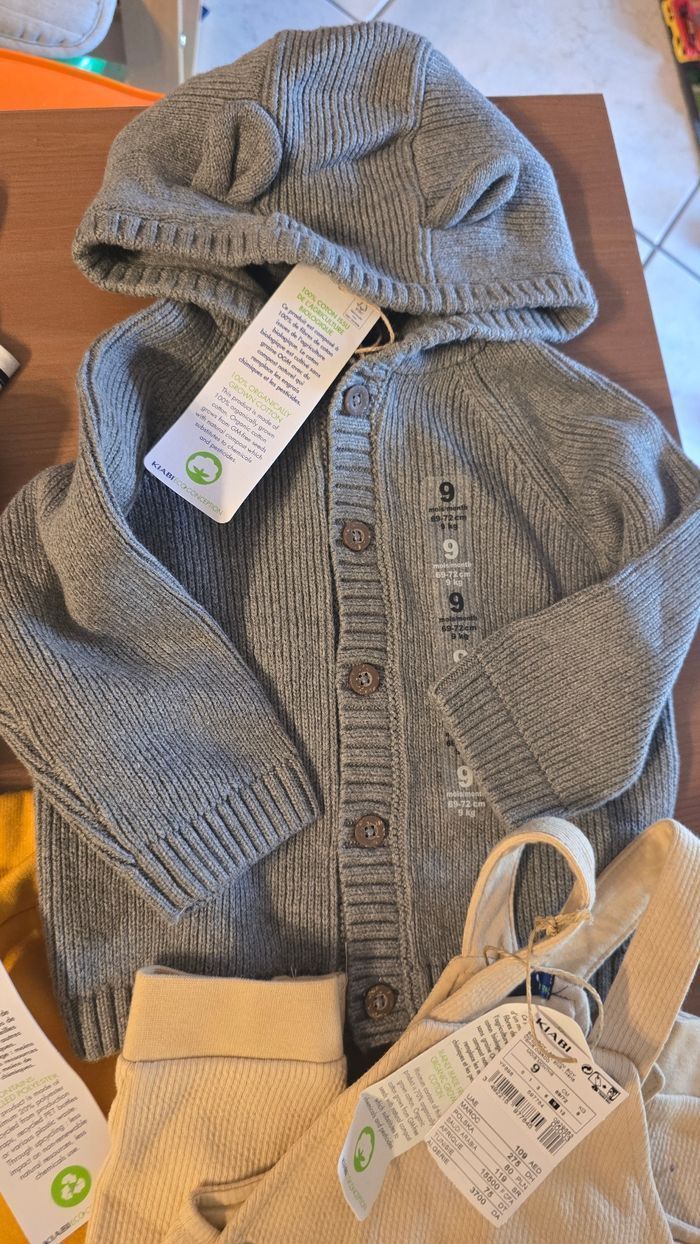 (NEUFSSSS non portés)🥰🤩💙💙SUPERBE lot 9 mois garçon 💙💙🤩🥰 - photo numéro 5