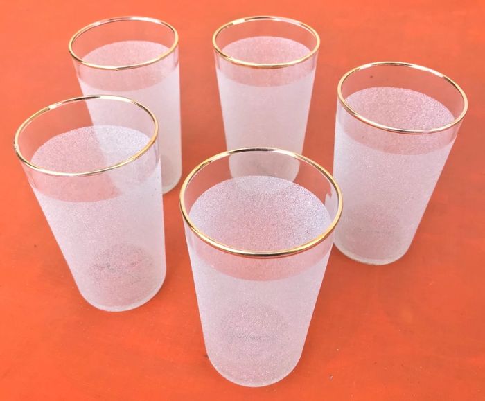 Années 1960 5 verres à orangeade "Grappe d' or"