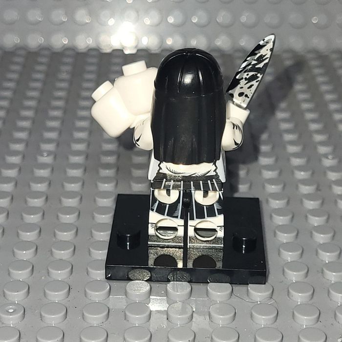 Minifigure / Figurine 😱 Série Manga 😱 Tomié - photo numéro 3