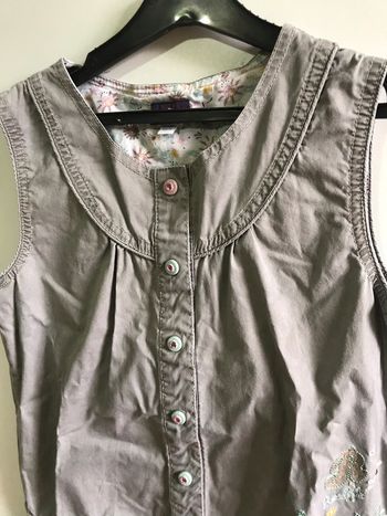 Robe. Sergent Major. 10 ans. Gris