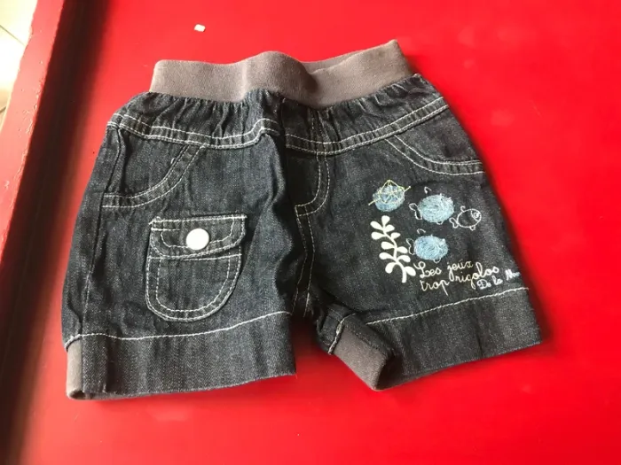 Lot shorts et pantalons - photo numéro 4