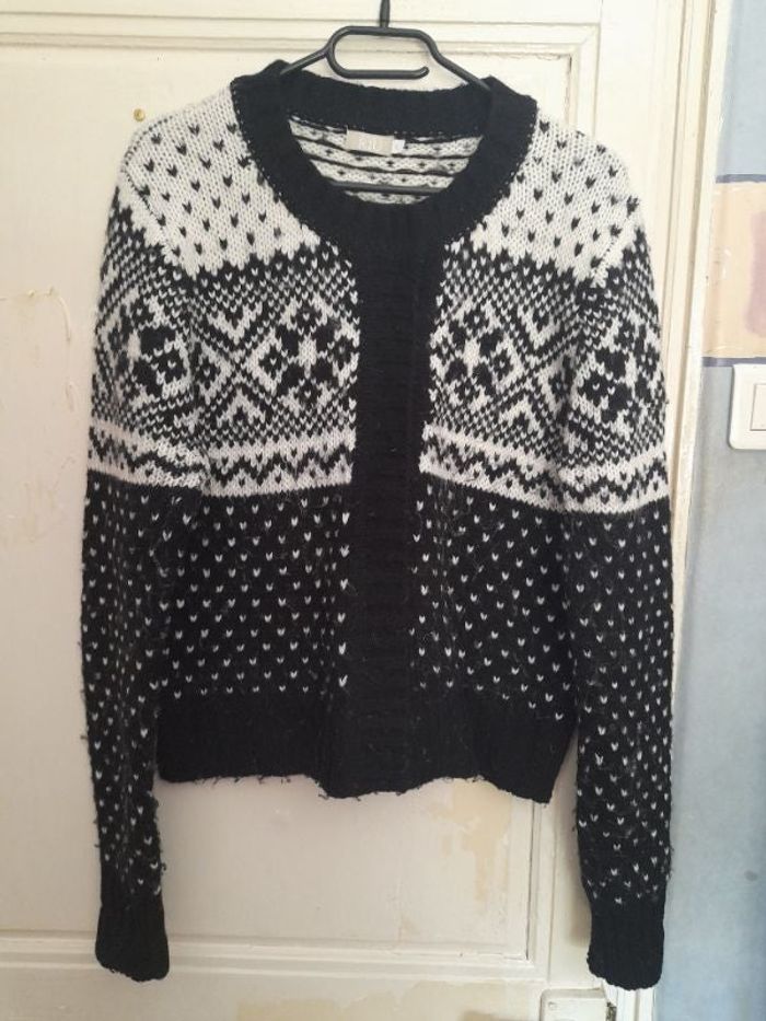 Gilet En Maille Noir Et Blanc, Marque Jacqueline 3, Taille XL.