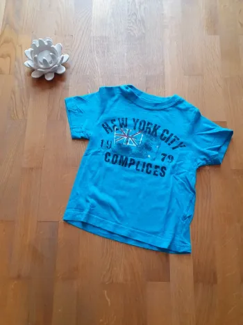 Tee shirt