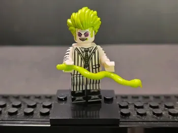 figurine type lego Beetlejuice