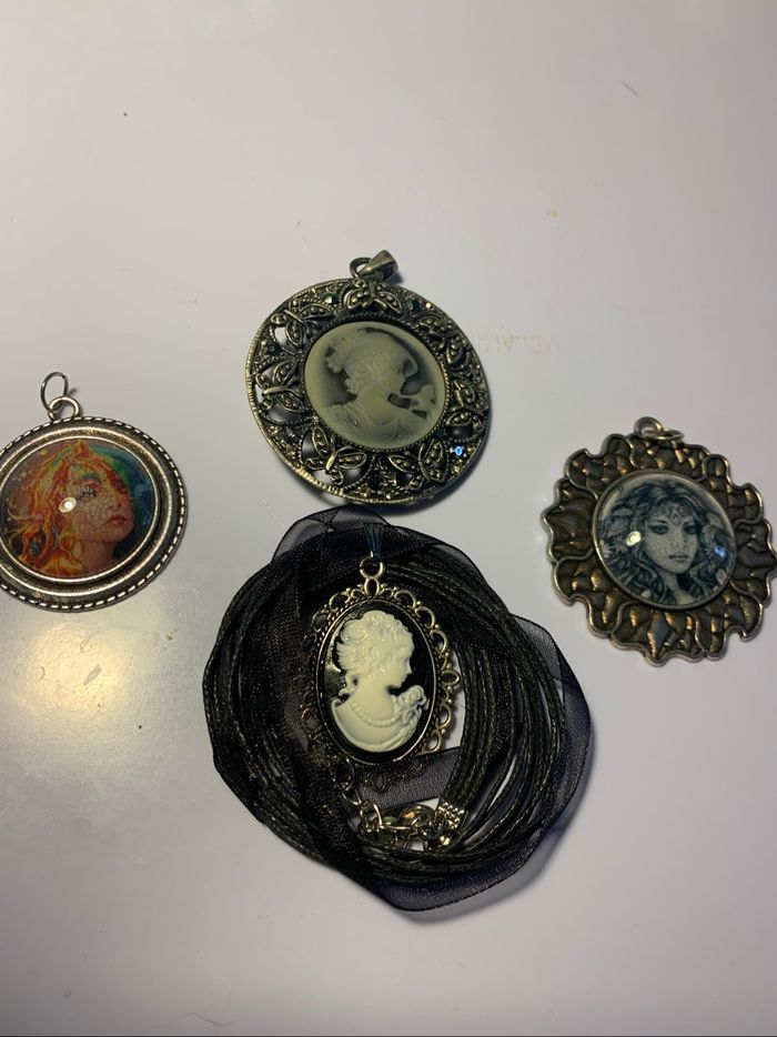 4 pendentifs camé femmes - photo numéro 6